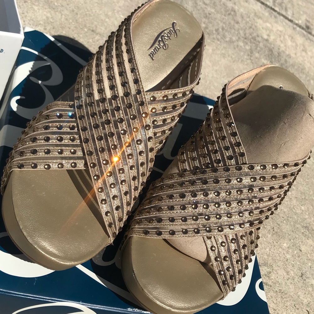NWT LUCKY BRAND WEDGES 🍀💚🍀💚